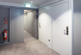 Interiérové dveře PRÜM Standard CPL laminát - Šedá, Bílý lak