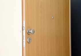 Laminátové interiérové dveře PRÜM Standard, povrch dveří CPL laminát - Buk