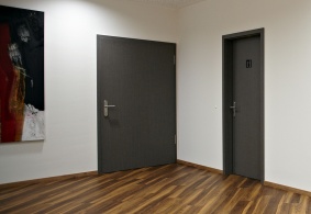 Interiérové dveře PRÜM v povrchu CPL Karo dark s Premiumkante